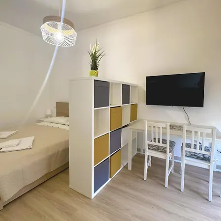 Apartment Dante *